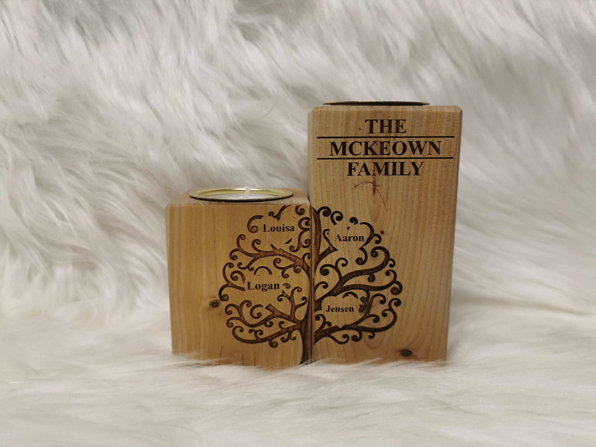 Personalised Family Tree Tea Light Holder - A Heartwarming Tribute to Your Roots