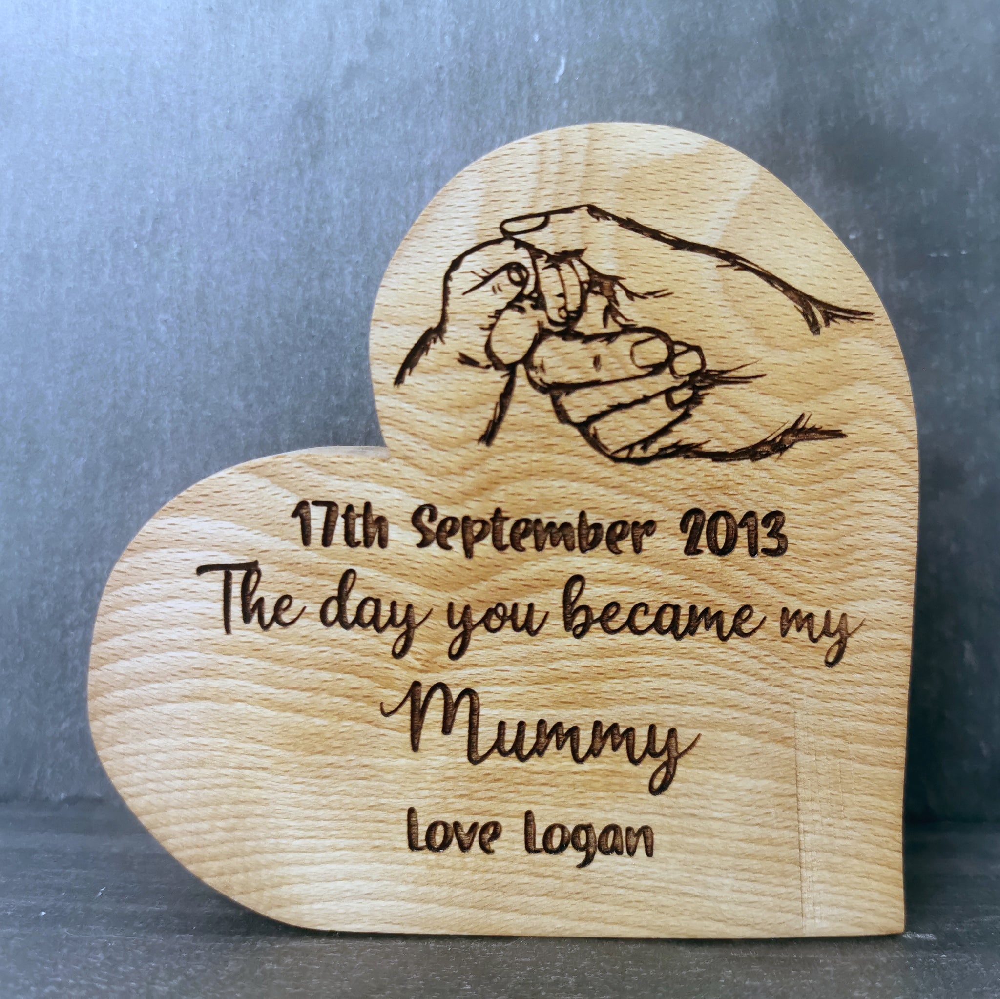 💖 Mothers Day Solid Beech Heart - Handcrafted with Love